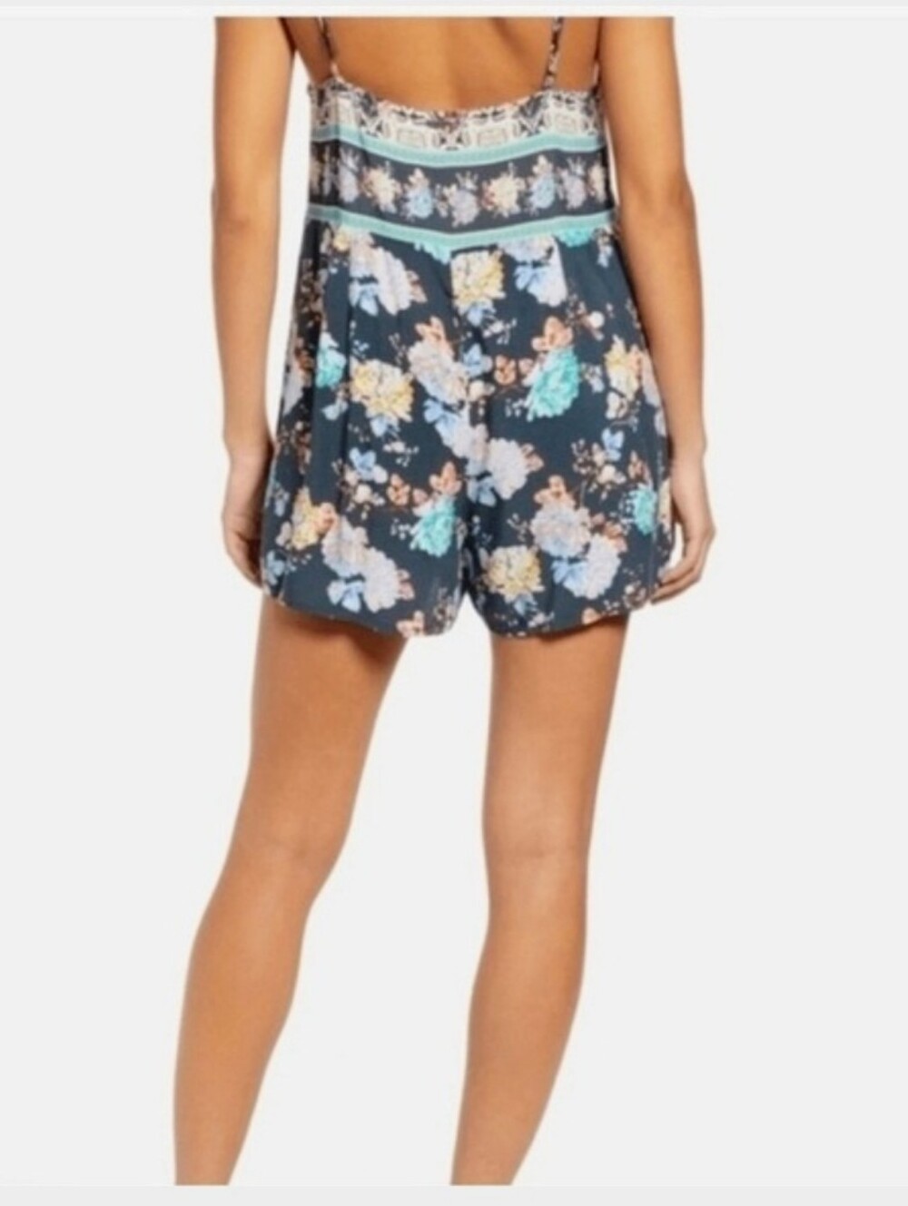 NWT O'Neill Liam Slate Gray Floral 🪷 Tank Romper Large - Picture 4 of 6